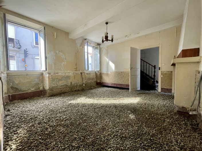 Image No.2-3 Bed House for sale