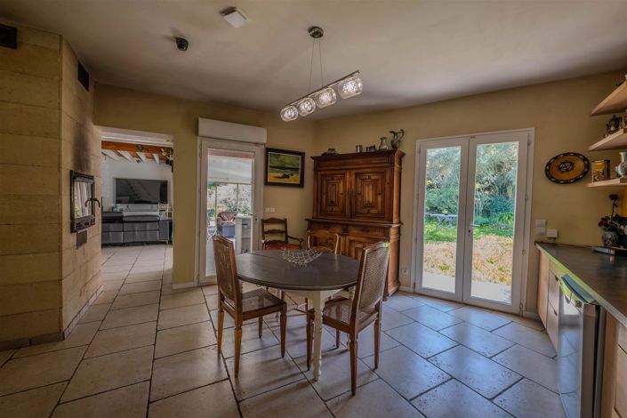 Image No.10-5 Bed House for sale
