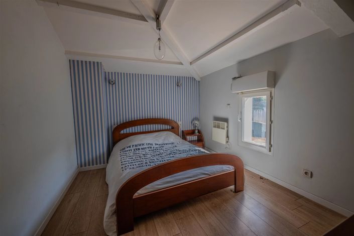 Image No.14-5 Bed House for sale