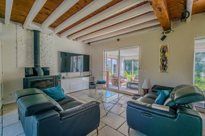Image No.4-5 Bed House for sale