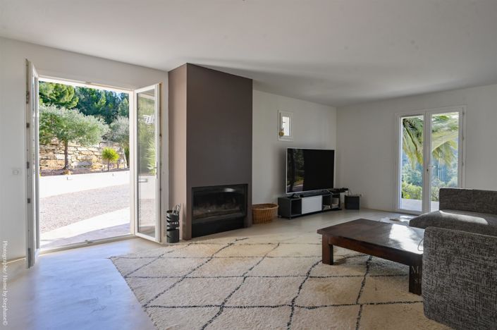 Image No.11-4 Bed House for sale