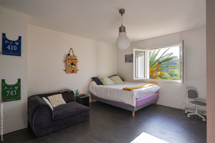 Image No.23-4 Bed House for sale