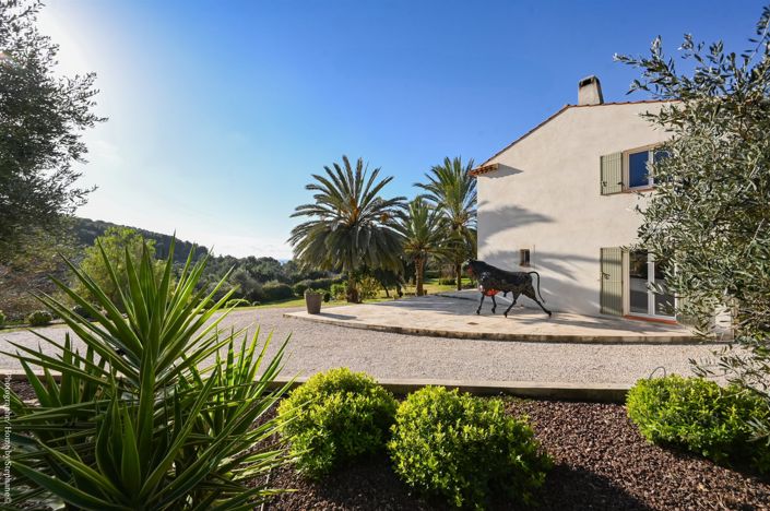 Image No.7-4 Bed House for sale