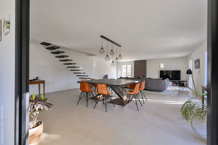 Image No.9-4 Bed House for sale