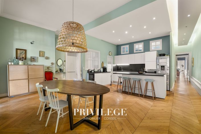 Image No.6-4 Bed Apartment for sale