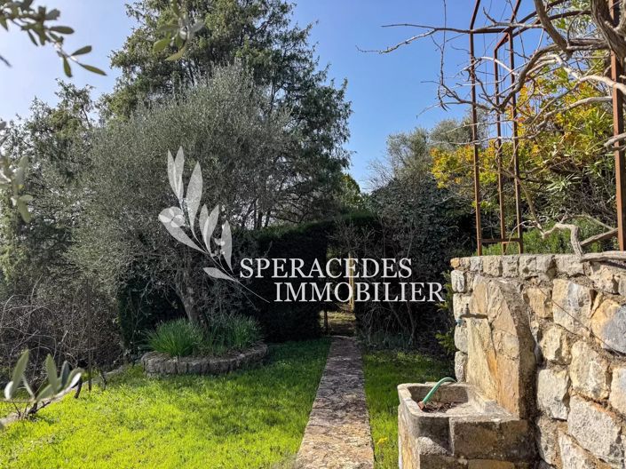 Image No.24-4 Bed House for sale