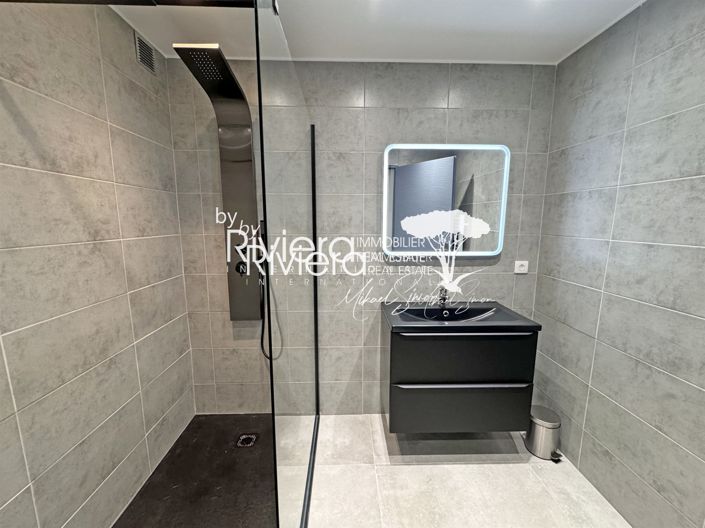 Image No.8-Appartement de 2 chambres à vendre à Cavalaire-sur-Mer