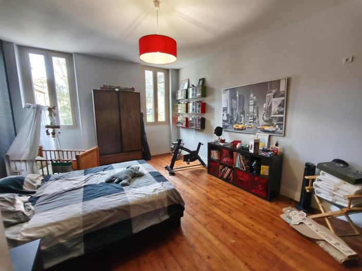 Image No.13-5 Bed House for sale