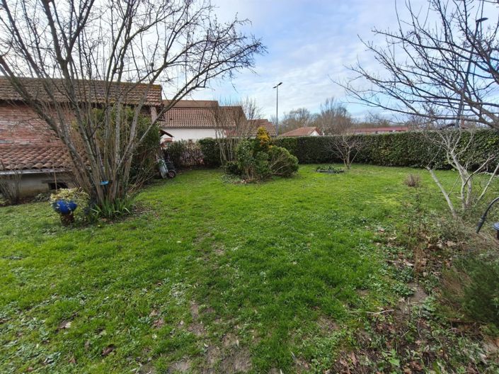 Image No.2-5 Bed House for sale