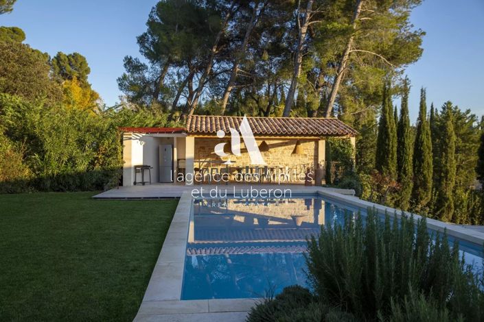 Image No.5-6 Bed House for sale