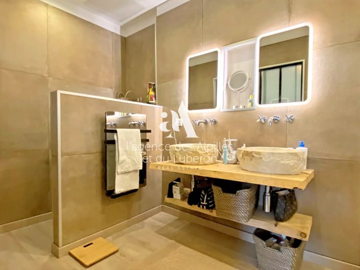 Image No.3-4 Bed Apartment for sale