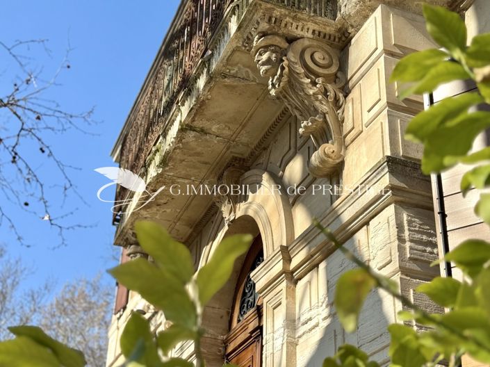 Image No.4-4 Bed Property for sale