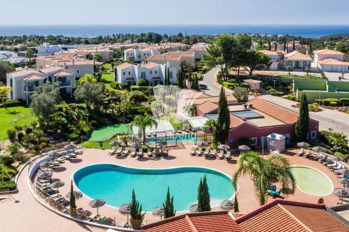 Image No.35-3 Bed House for sale