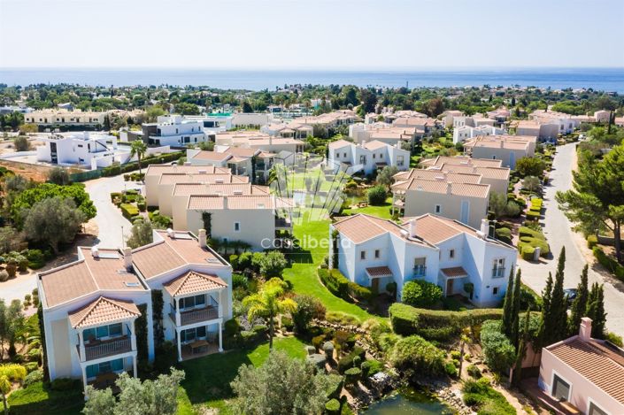 Image No.44-3 Bed House for sale