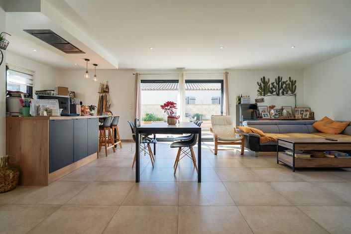 Image No.4-3 Bed House for sale