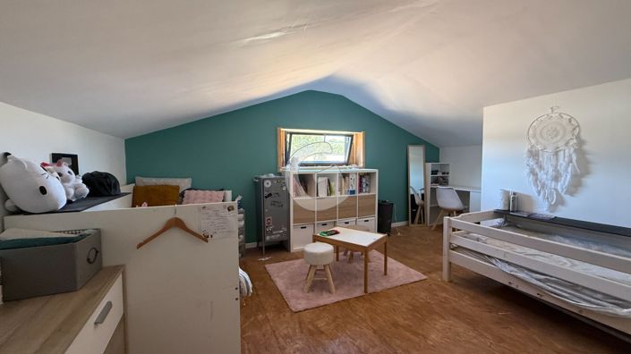 Image No.7-4 Bed House for sale