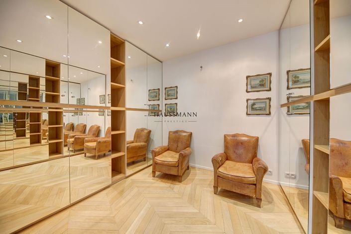 Image No.11-3 Bed Apartment for sale