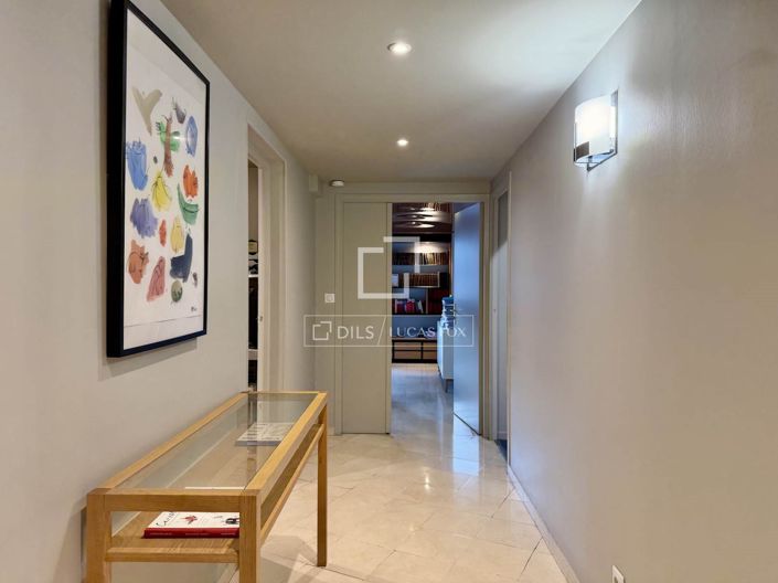 Image No.10-4 Bed Apartment for sale