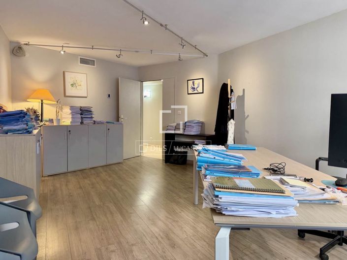 Image No.18-4 Bed Apartment for sale