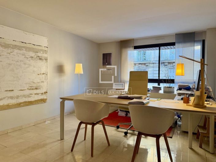 Image No.21-4 Bed Apartment for sale