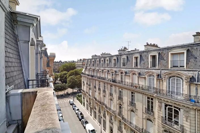 Image No.10-4 Bed Apartment for sale