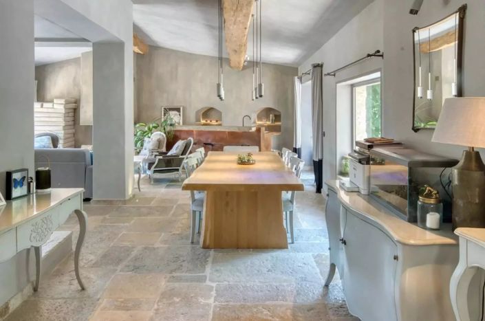 Image No.4-5 Bed House for sale