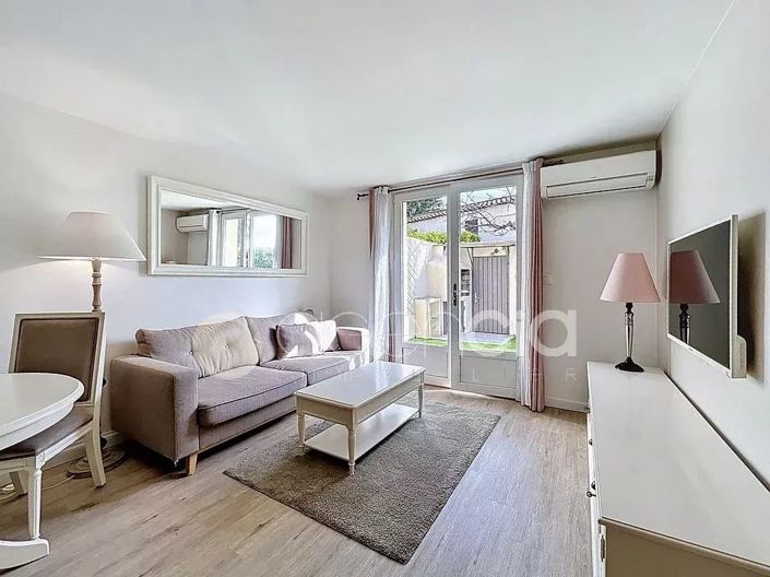 Image No.2-1 Bed House for sale