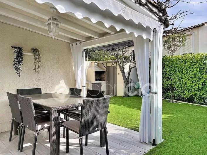 Image No.9-1 Bed House for sale