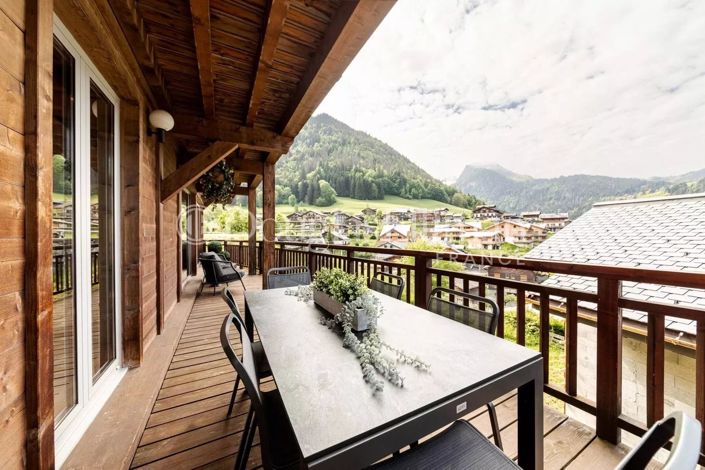 Image No.24-5 Bed House for sale