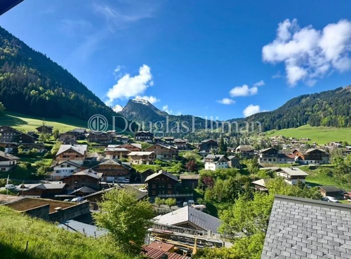 Image No.30-5 Bed House for sale