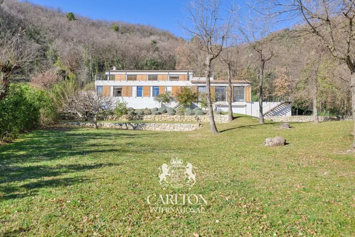 Image No.46-6 Bed House for sale