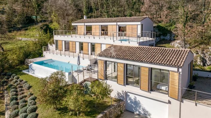 Image No.47-6 Bed House for sale