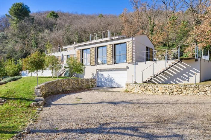 Image No.48-6 Bed House for sale