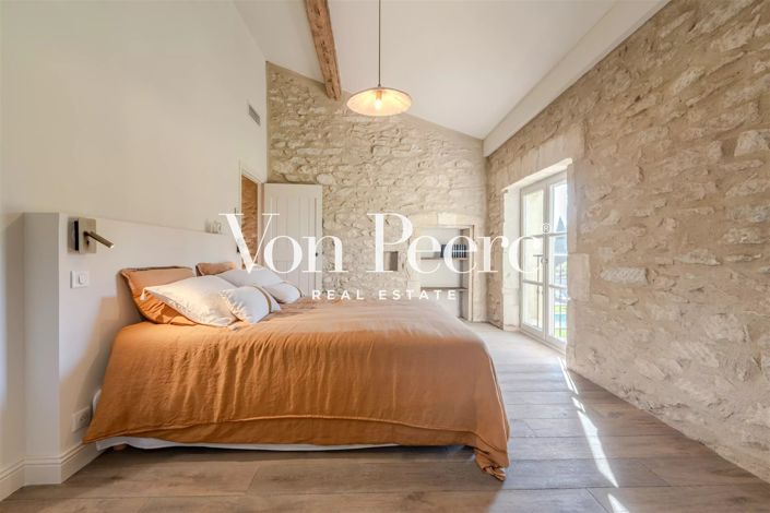 Image No.9-5 Bed House for sale