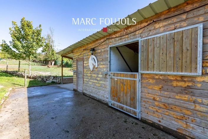 Image No.10-1 Bed House for sale