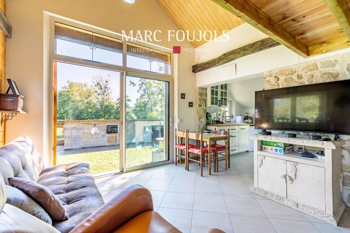 Image No.12-1 Bed House for sale