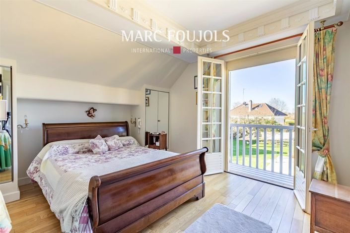 Image No.11-4 Bed House for sale