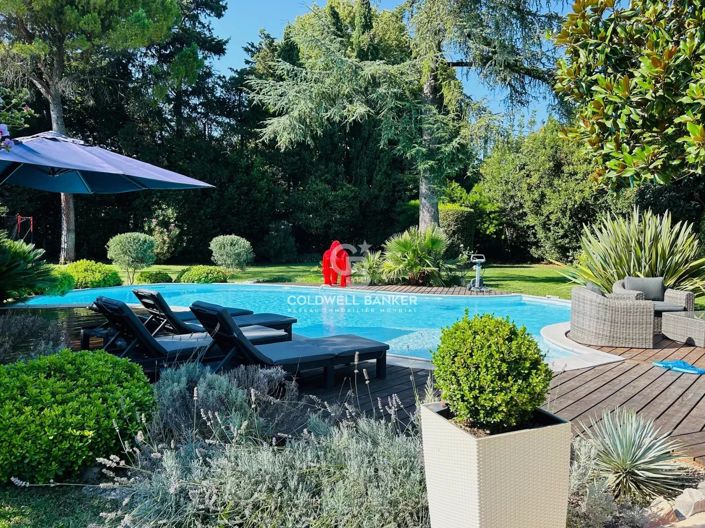 Image No.12-4 Bed House for sale