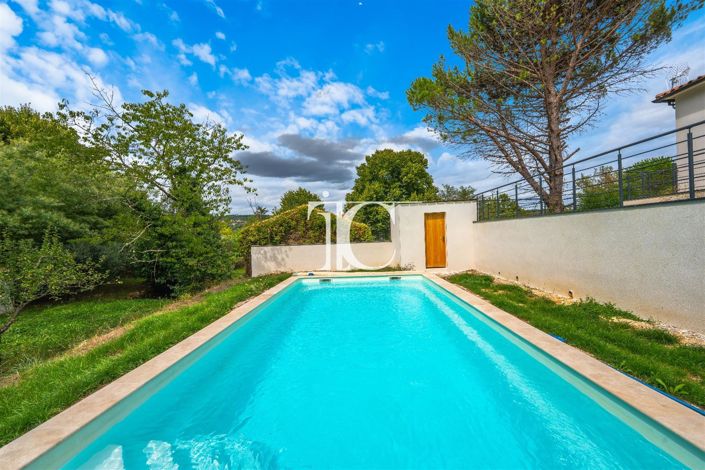 Image No.2-5 Bed House for sale