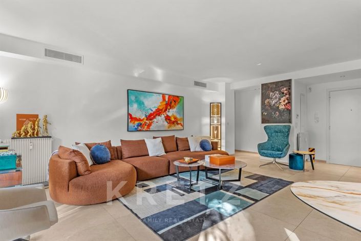 Image No.6-3 Bed Apartment for sale