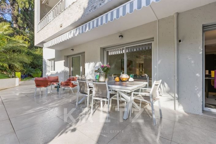 Image No.9-3 Bed Apartment for sale