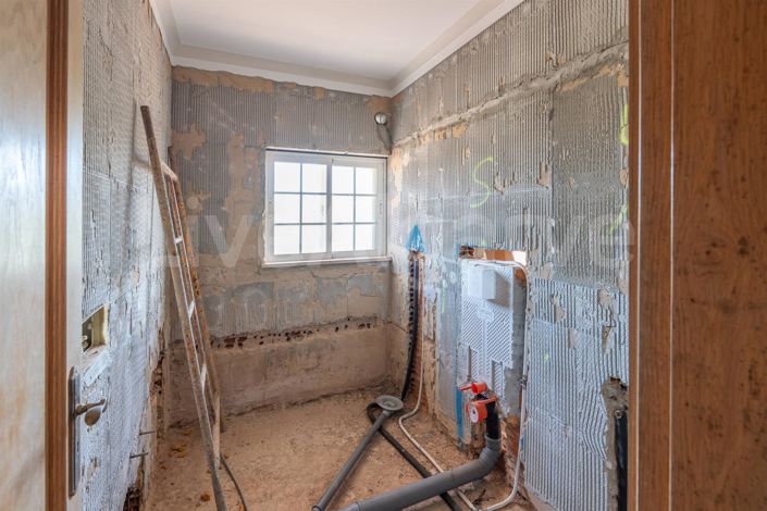 Image No.20-3 Bed House for sale