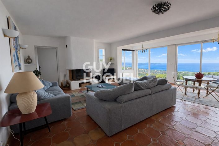 Image No.3-Maison de 7 chambres à vendre à Cavalaire-sur-Mer