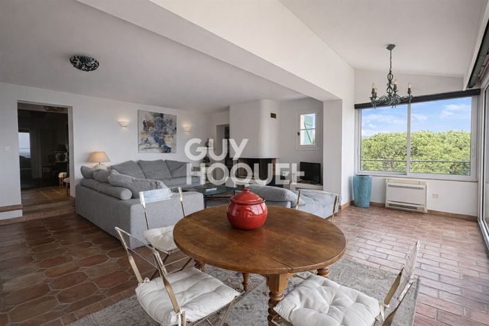 Image No.4-Maison de 7 chambres à vendre à Cavalaire-sur-Mer