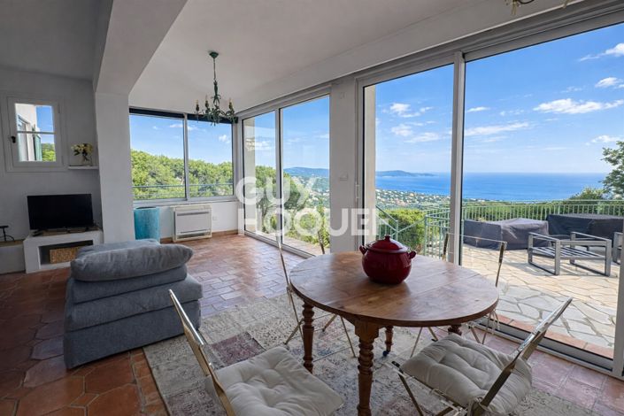 Image No.5-Maison de 7 chambres à vendre à Cavalaire-sur-Mer