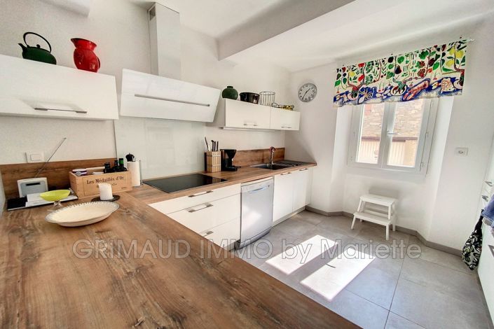 Image No.4-3 Bed House for sale