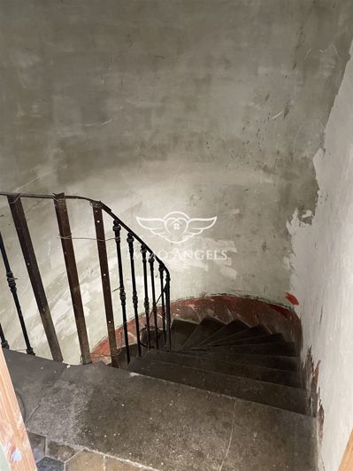 Image No.12-6 Bed House for sale