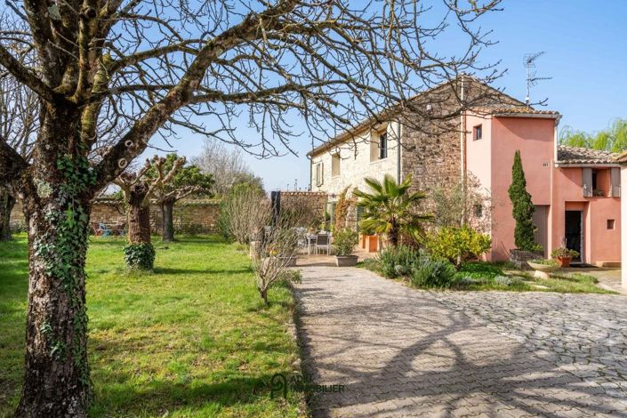 Image No.17-4 Bed House for sale