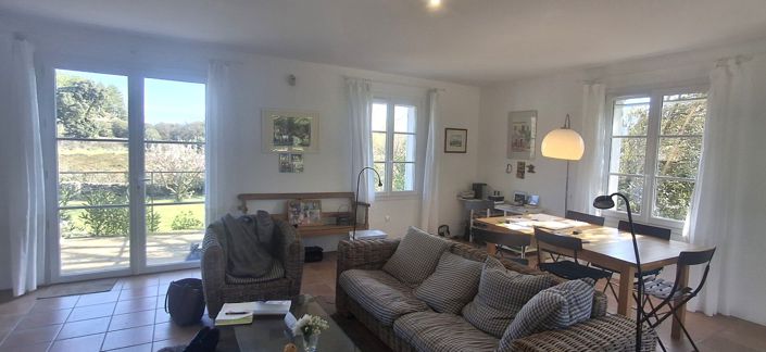 Image No.3-3 Bed House for sale