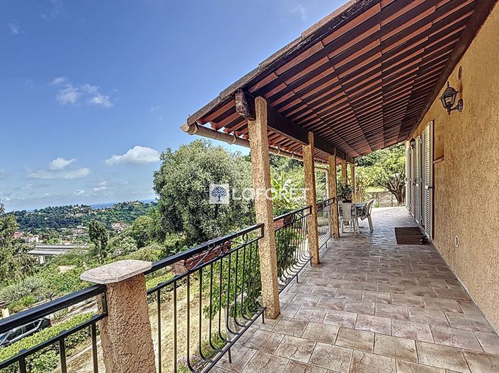 Image No.16-4 Bed Property for sale